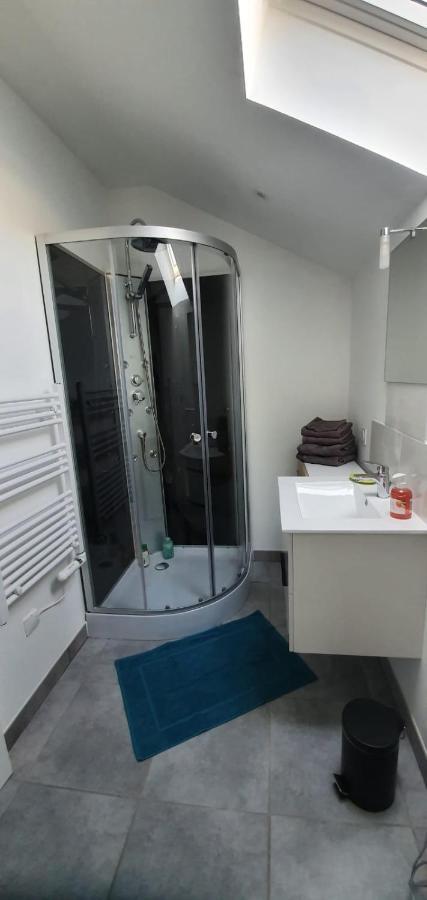 Appartement Meuble Classe 2 Etoiles Tout Confort Lagor Exterior foto